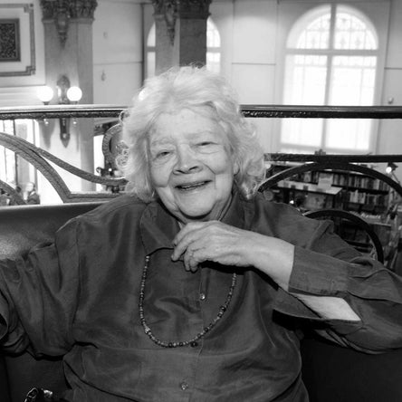 Amelia Toledo