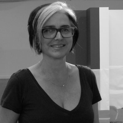 Elizabeth Jobim - Carbono Galeria