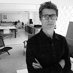 Ricardo van Steen - Carbono Galeria