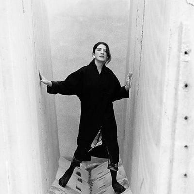 Vivian Caccuri - Carbono Galeria