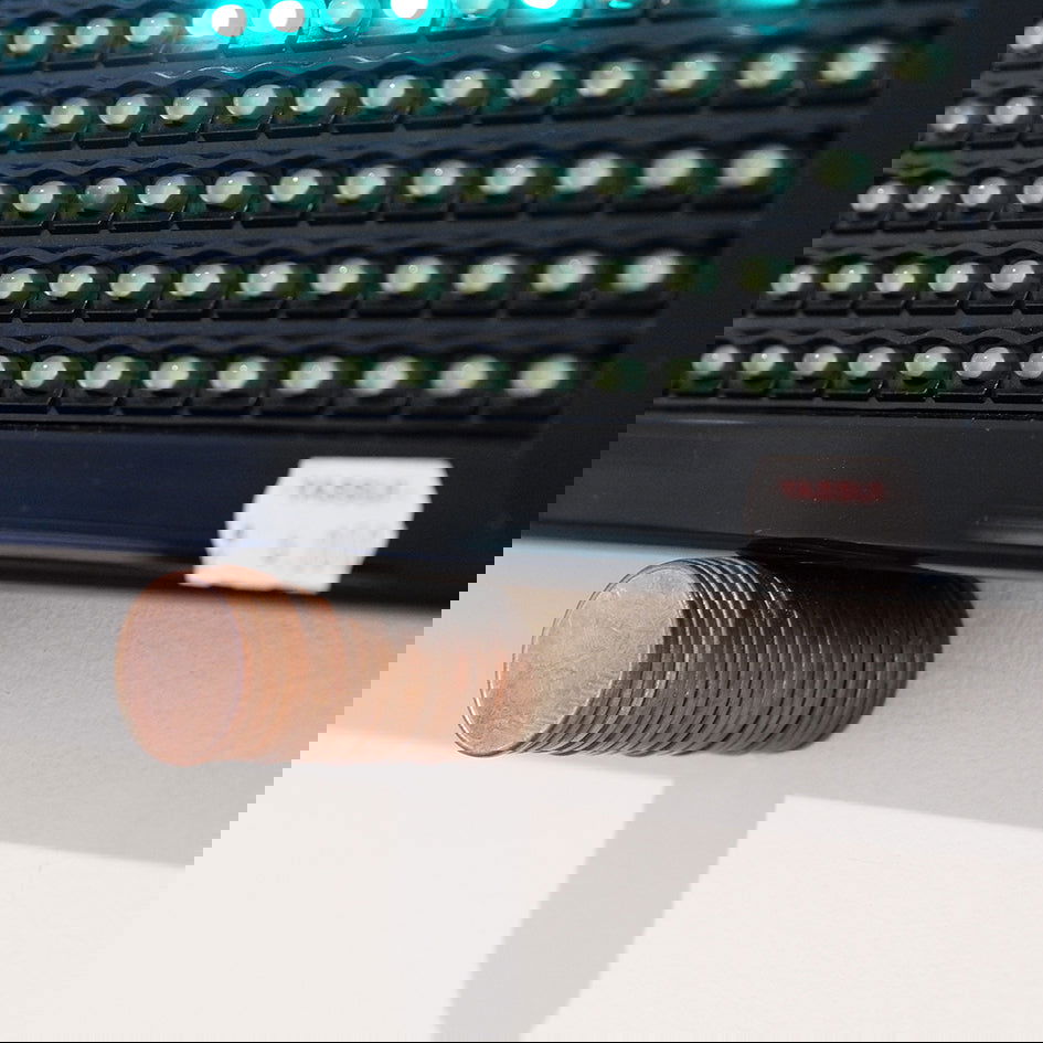 1/16 avos do Kapital - Carbono Galeria