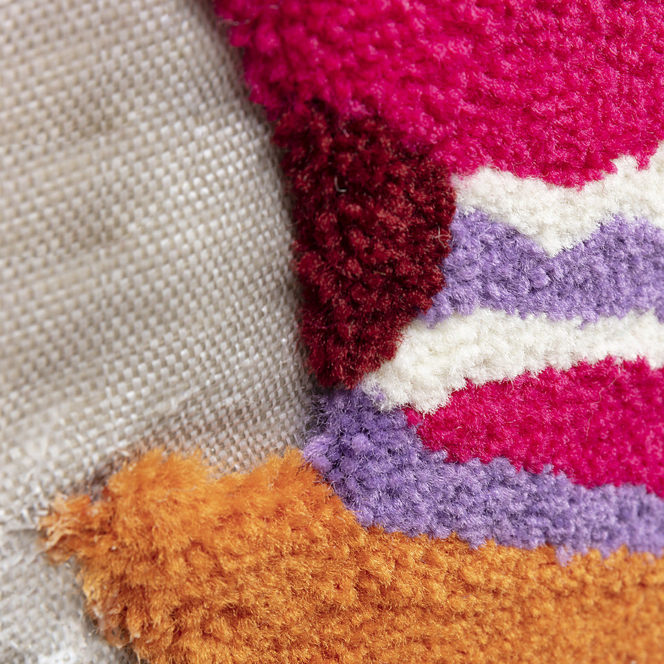 Marcia de Moraes; Línguas verde, pink e bordô