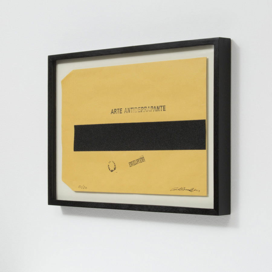 ARTE ANTIDERRAPANTE - Carbono Galeria