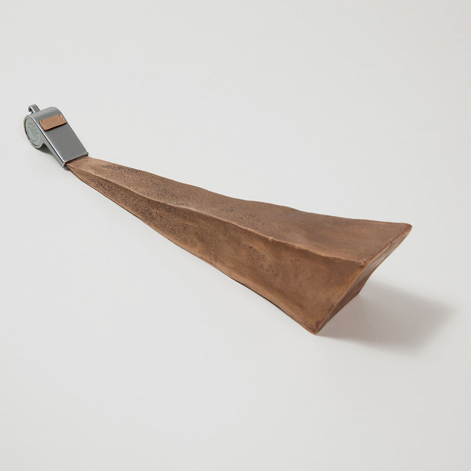 Apito - Carbono Galeria