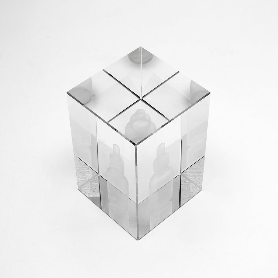 Conta-gotas - Carbono Galeria