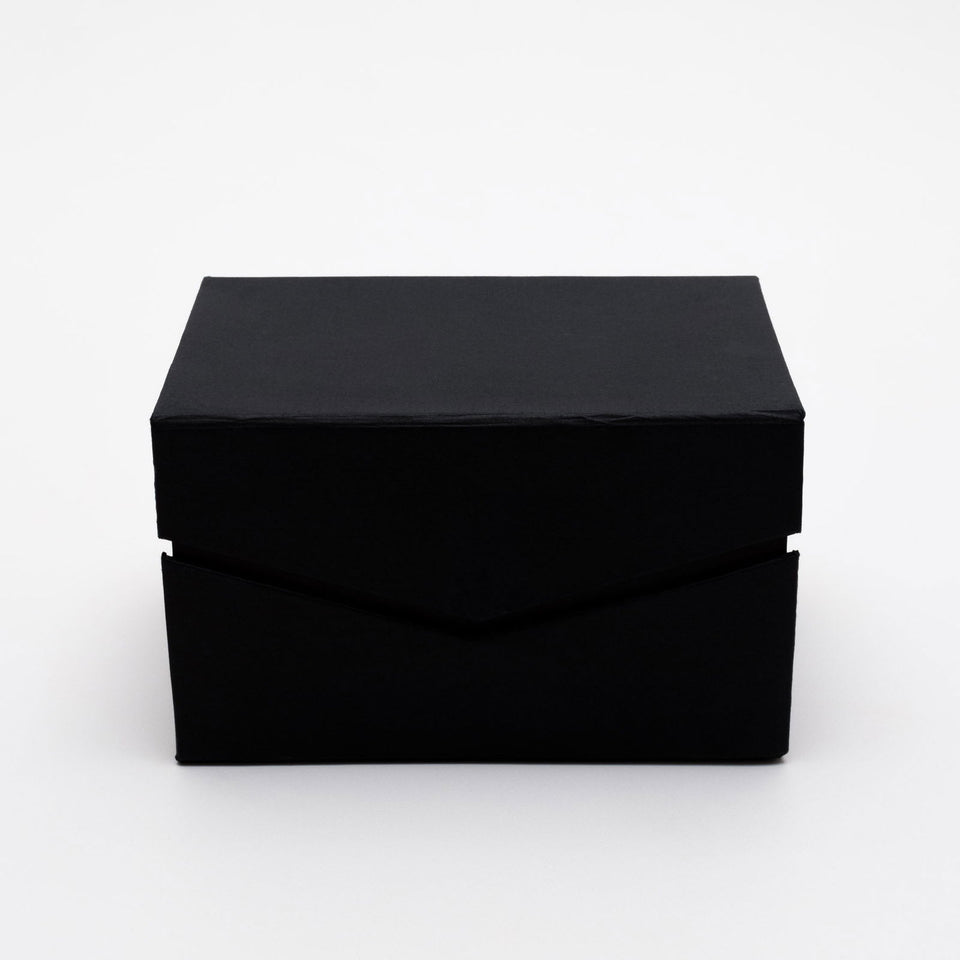 Conta-gotas - Carbono Galeria