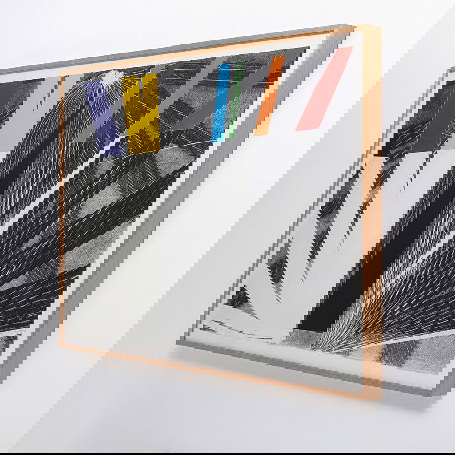 Cor - Carbono Galeria