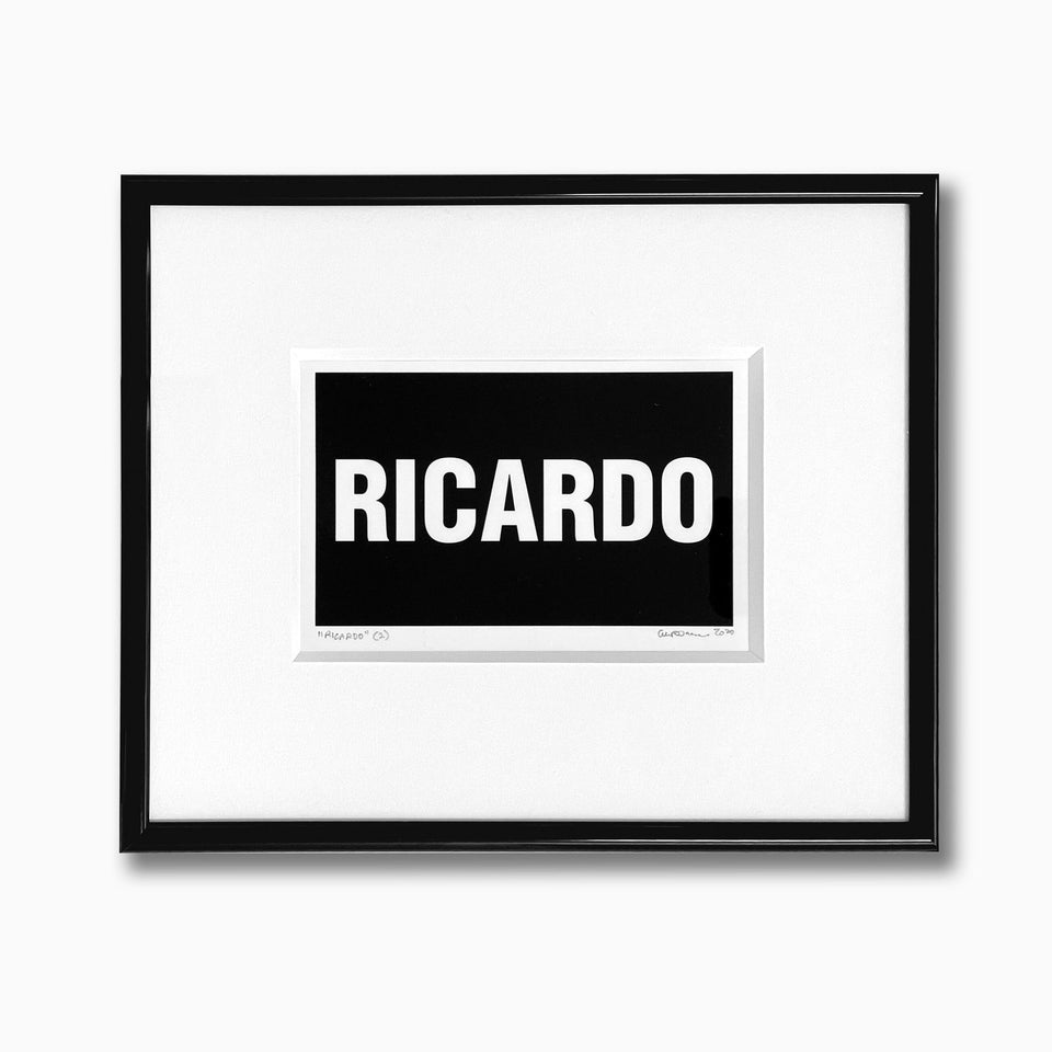 Friends and Family a Sequel - Carbono Galeria