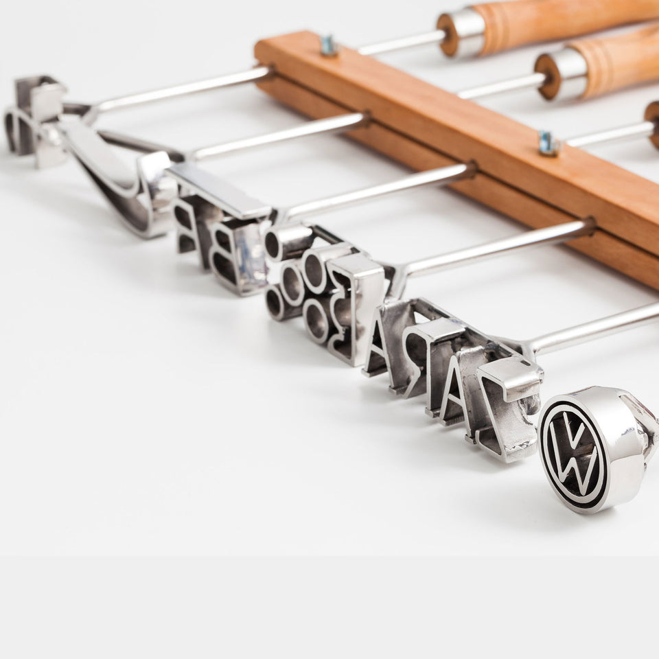 Incorporados - Carbono Galeria