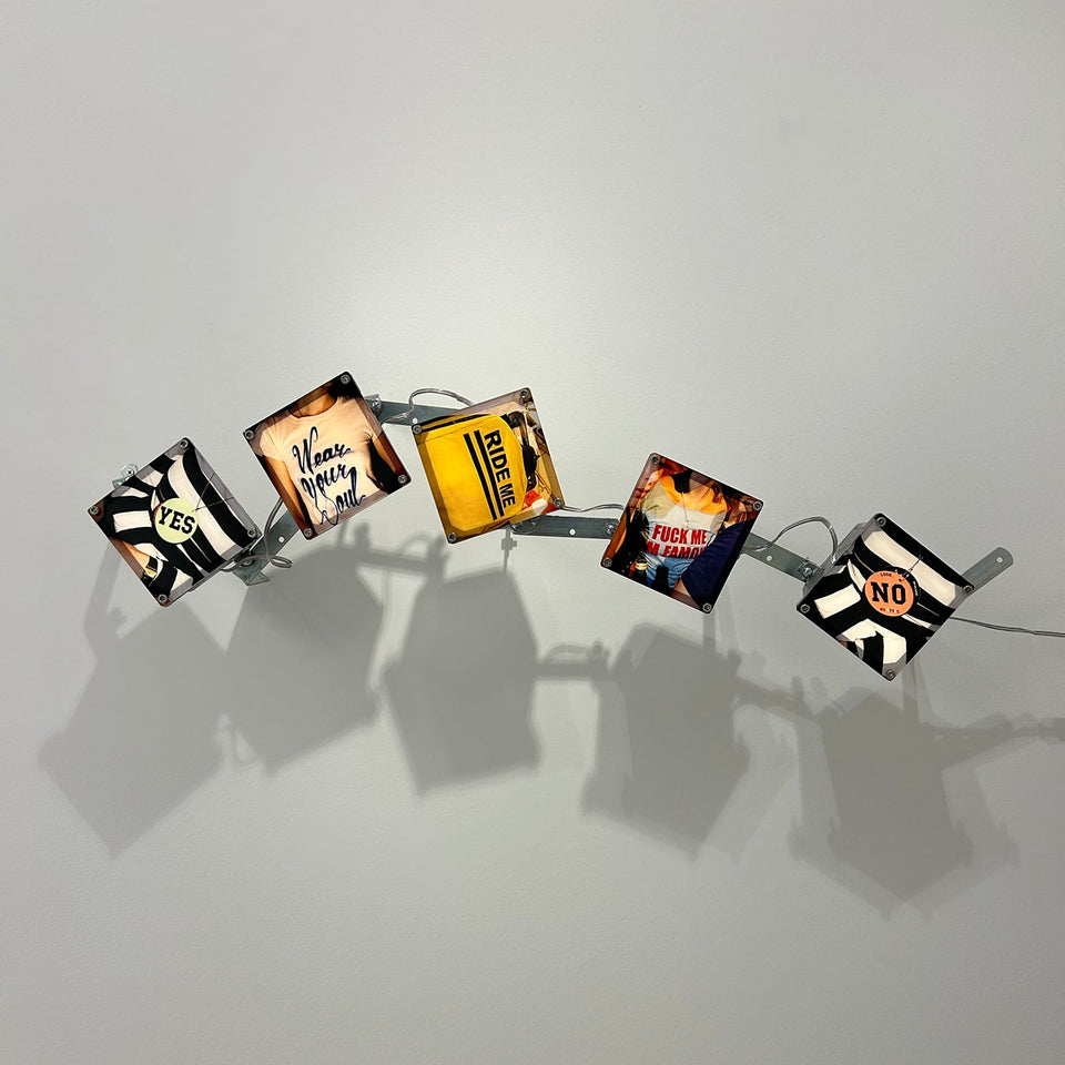 Life Box - Carbono Galeria