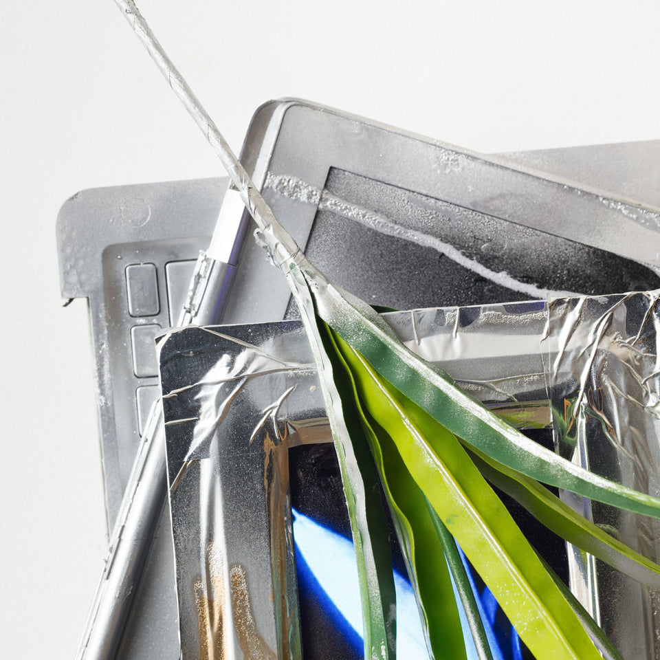 Missing tenses ikebana - Carbono Galeria