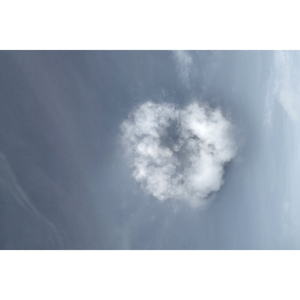 Nas Nuvens - Carbono Galeria