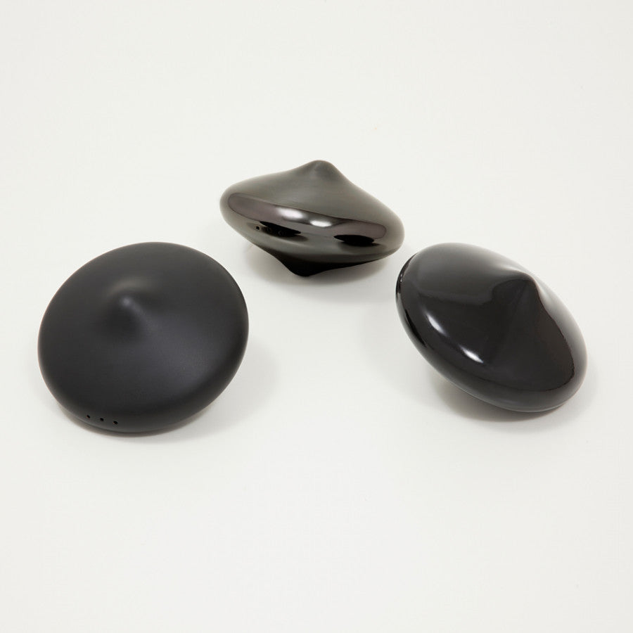 Pretinha - Carbono Galeria