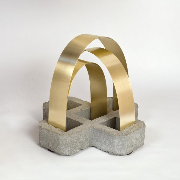 Ana Holck-Sem título