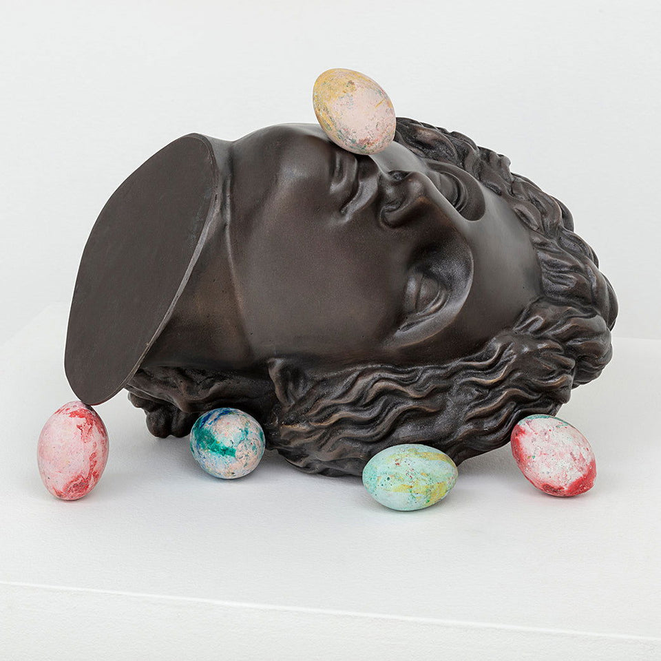 deus com ovos - Carbono Galeria