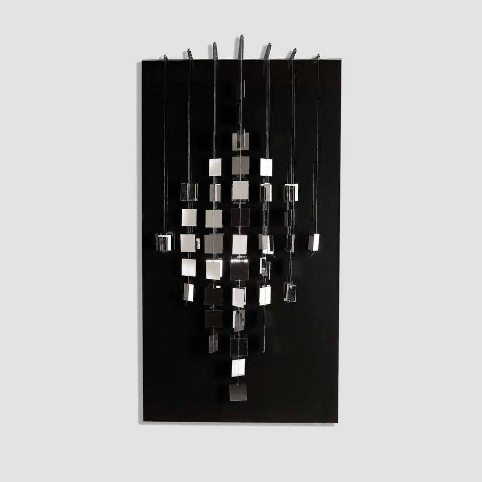 Virtual diamond in BLACK font